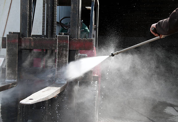 Best Pressure Washing Services for Businesses  in Ballinger, TX
