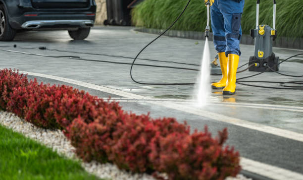 Why Choose Our Certified Pressure Washing Experts for Your Project Needs in Ballinger, TX?